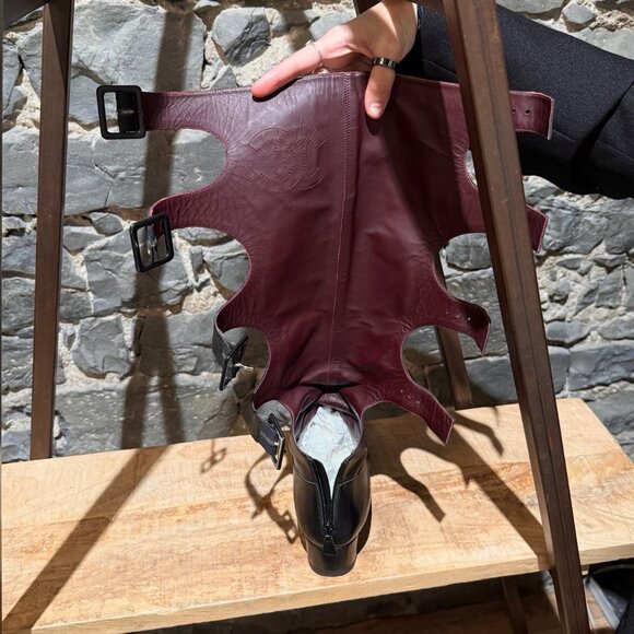 Chanel 2007 Black Cut Out Gladiator Riding Boots - Picture 13 of 15